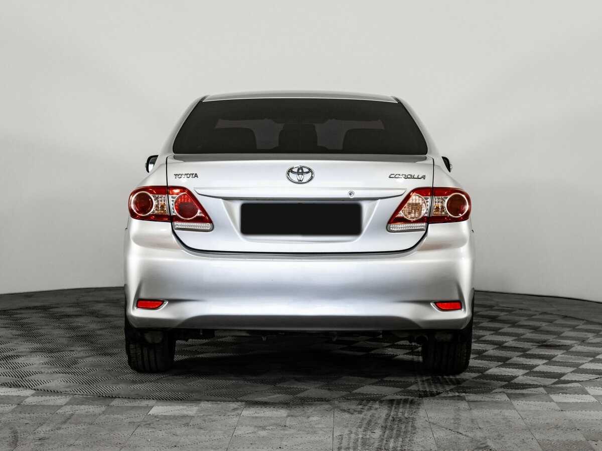 Toyota Corolla б/у, 2012, Механическая. Фото: #4