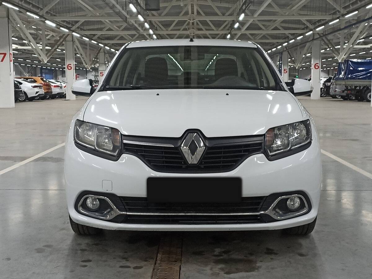 Renault Logan б/у, 2017, Автоматическая. Фото: #1