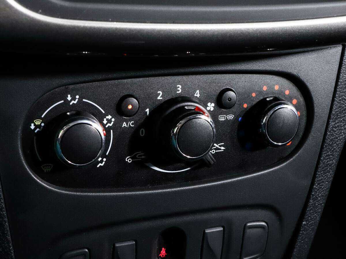 Renault Logan б/у, 2022, Вариатор. Фото: #11