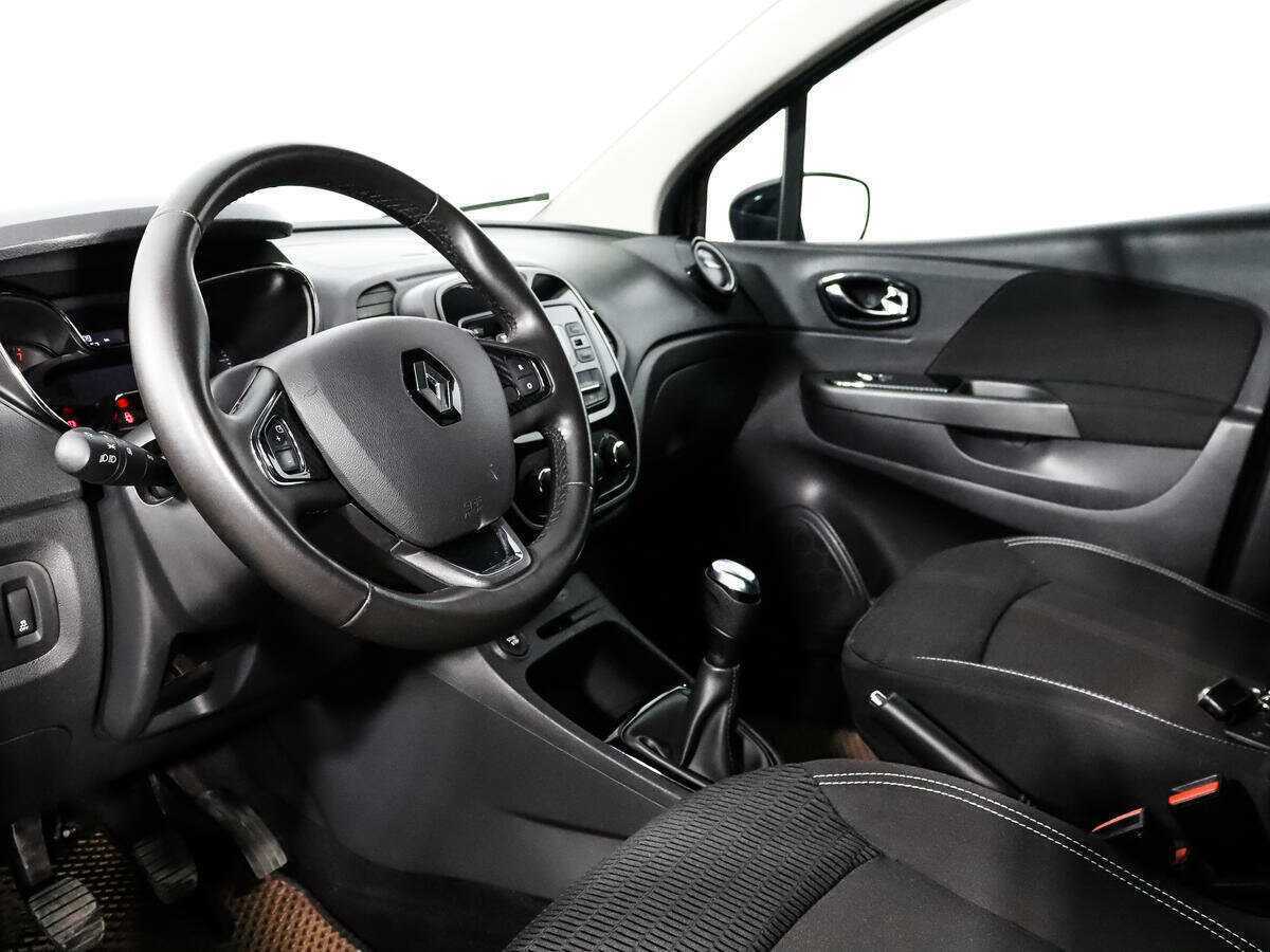 Renault Kaptur б/у, 2018, Механическая. Фото: #8
