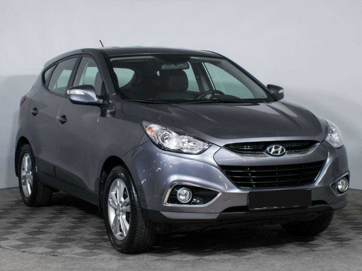 Hyundai ix35 б/у, 2012, Автоматическая. Фото: #2