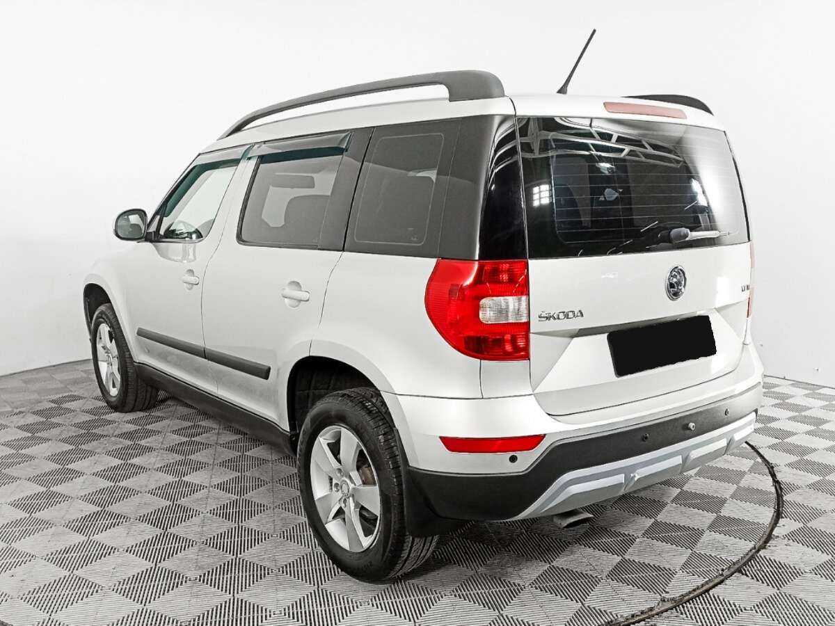 Skoda Yeti б/у, 2015, Автоматическая. Фото: #6