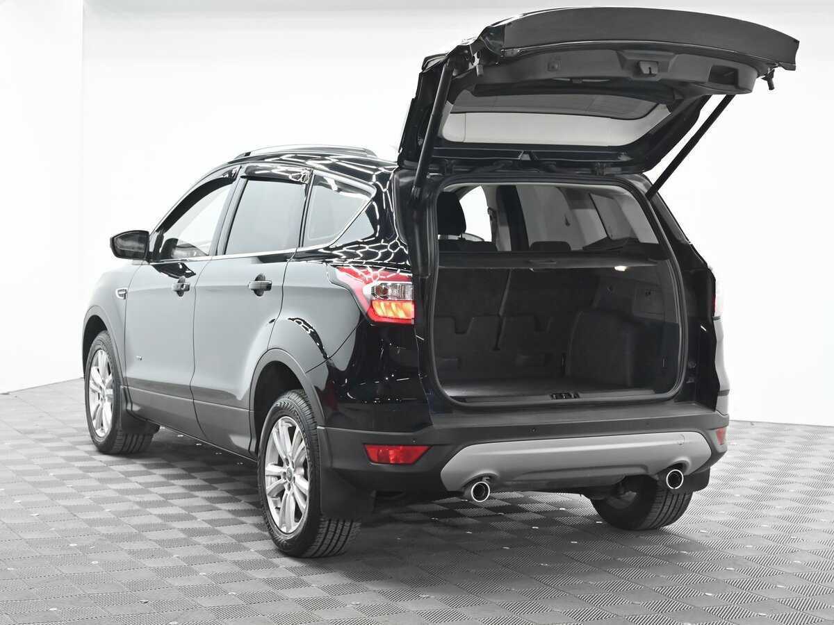 Ford Kuga б/у, 2017, Автоматическая. Фото: #4