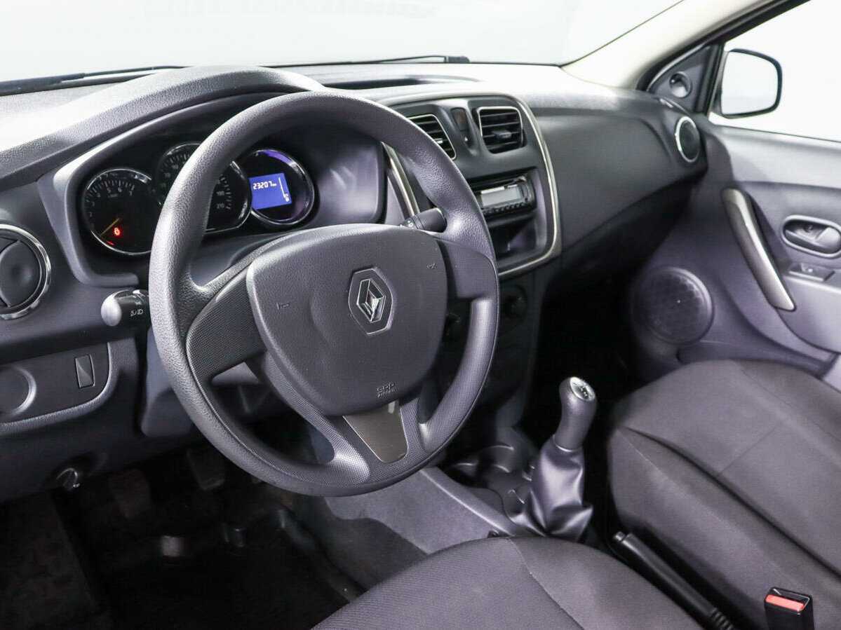 Renault Logan б/у, 2014, Механическая. Фото: #10