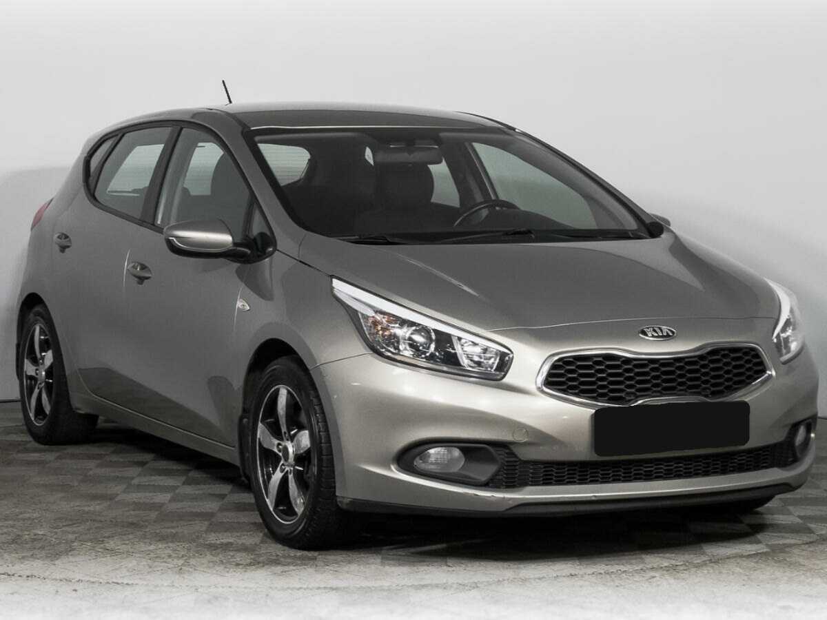 Kia Ceed б/у, 2015, Механическая. Фото: #2