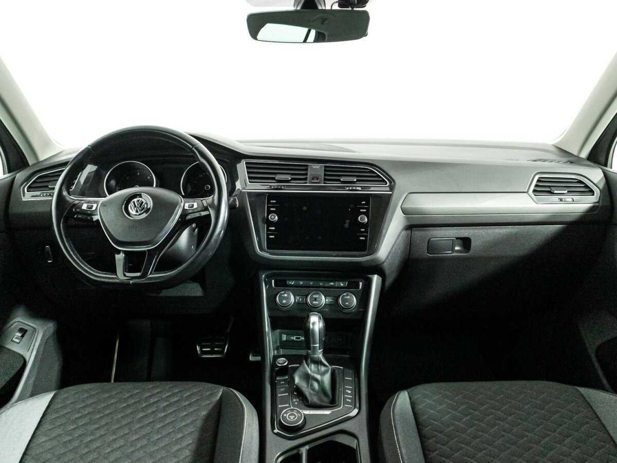 Volkswagen Tiguan б/у, 2018, Роботизированная. Фото: #12