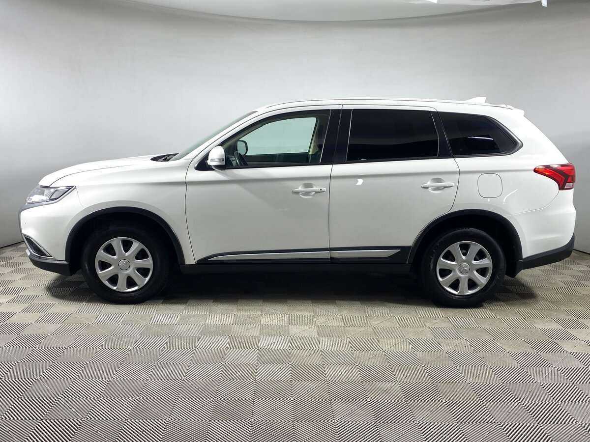Mitsubishi Outlander б/у, 2017, Вариатор. Фото: #7