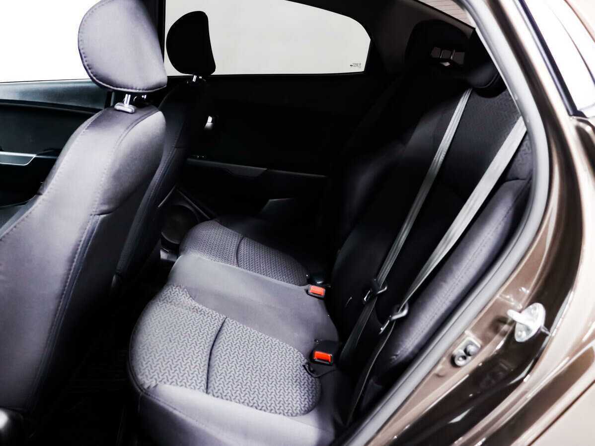 Kia Rio б/у, 2015, Механическая. Фото: #9