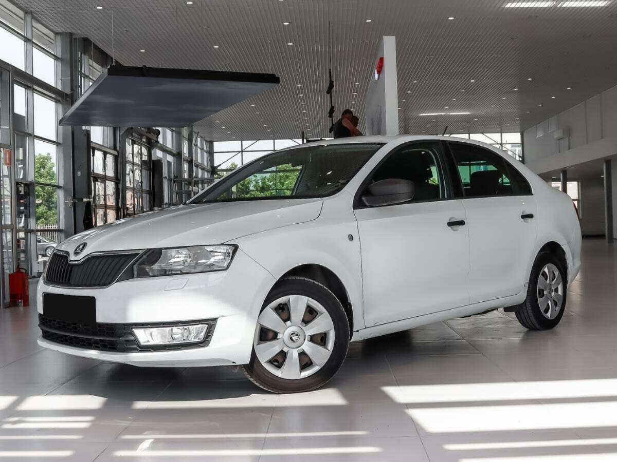 Skoda Rapid б/у, 2016, Автоматическая. Фото: #0