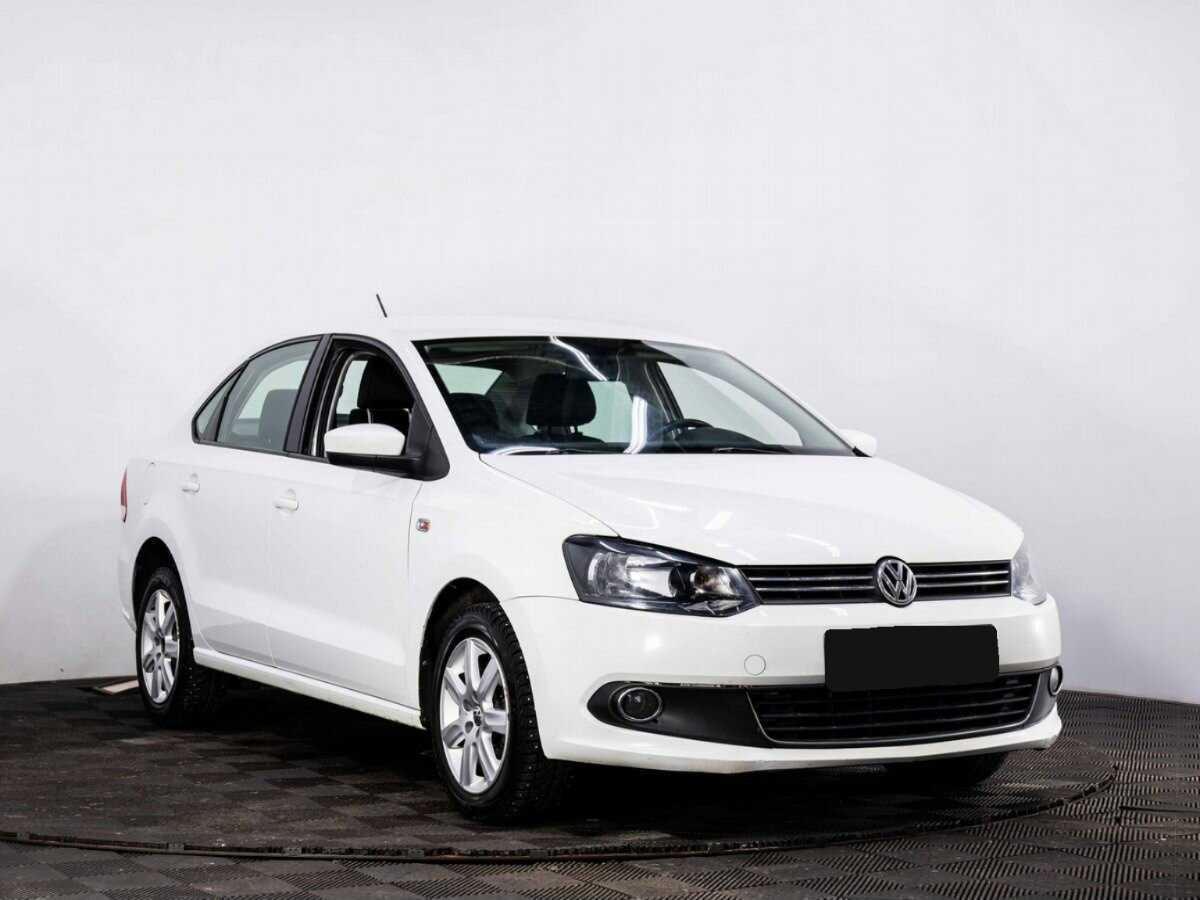 Volkswagen Polo б/у, 2014, Автоматическая. Фото: #2