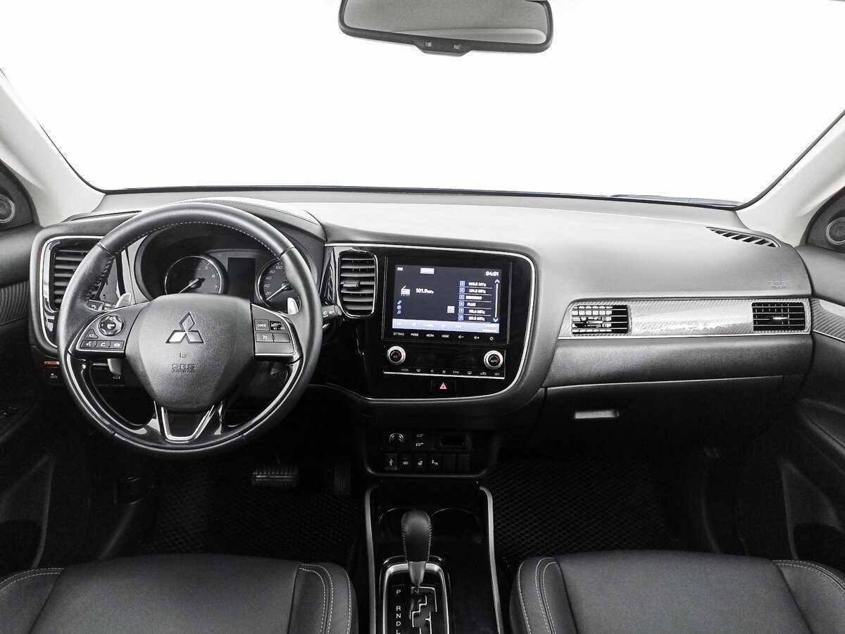 Mitsubishi Outlander б/у, 2021, Вариатор. Фото: #11