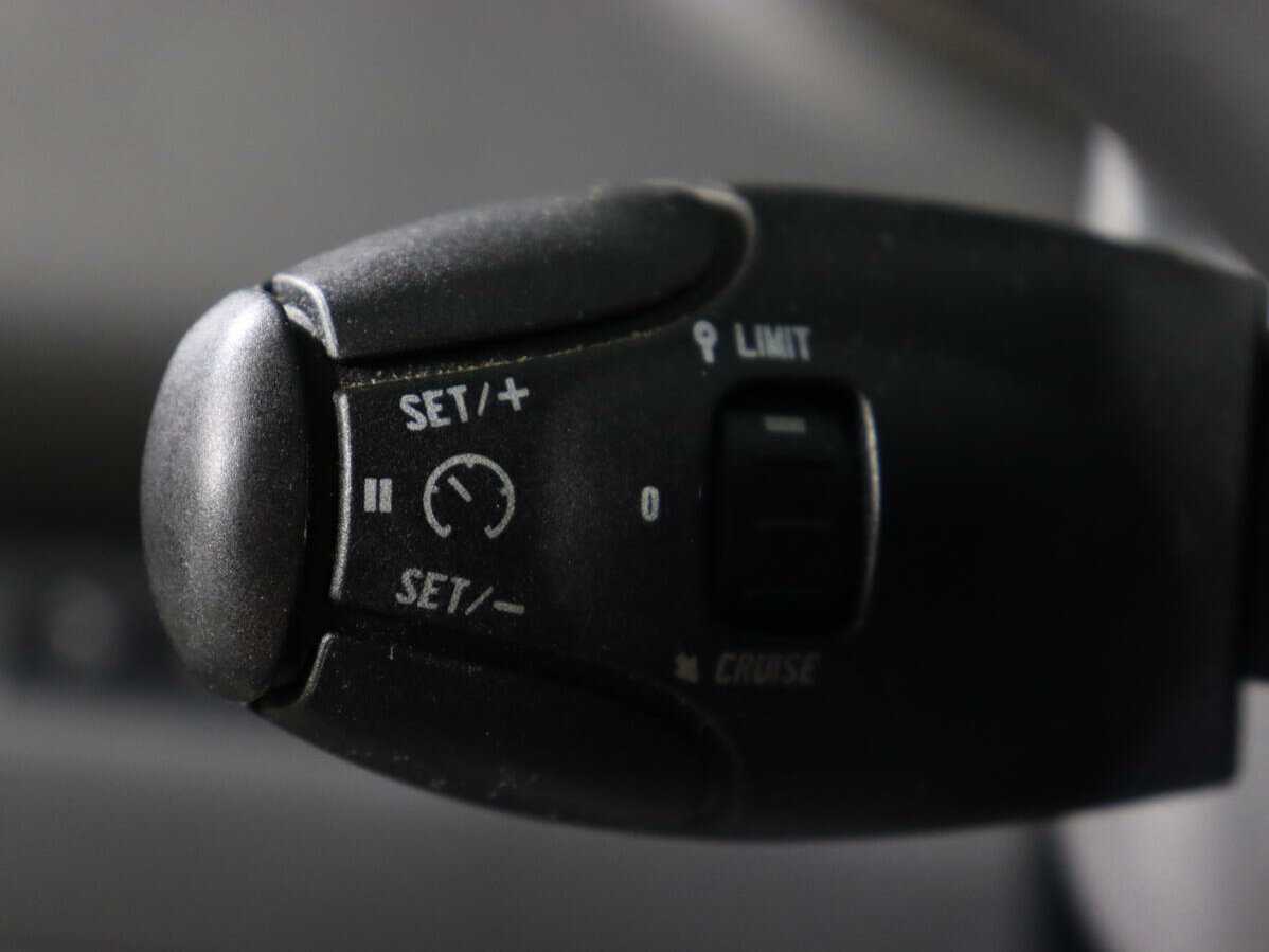 Peugeot 3008 б/у, 2013, Автоматическая. Фото: #18