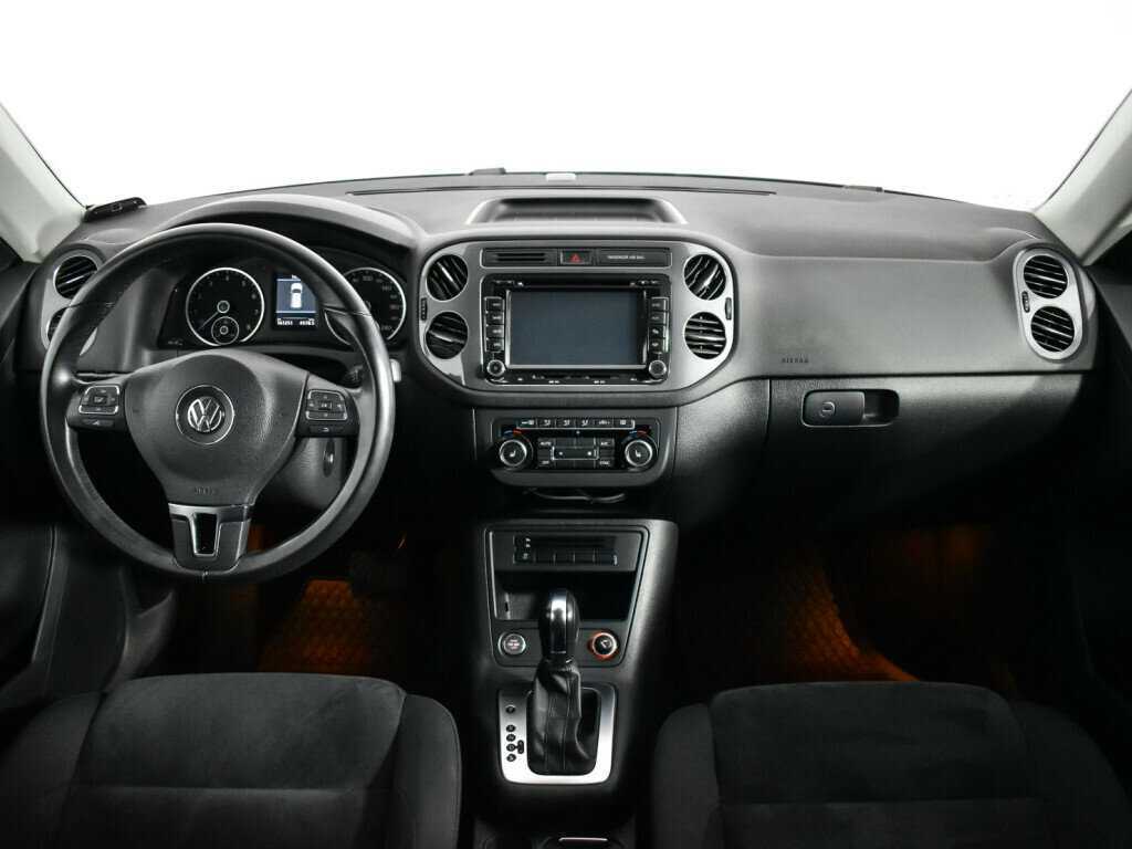 Volkswagen Tiguan б/у, 2012, Автоматическая. Фото: #11