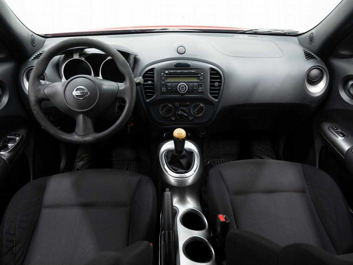 Nissan Juke б/у, 2012, Механическая. Фото: #12