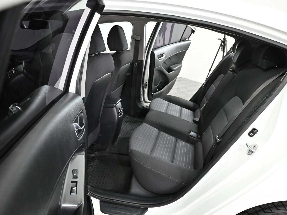 Kia Cerato б/у, 2015, Автоматическая. Фото: #14