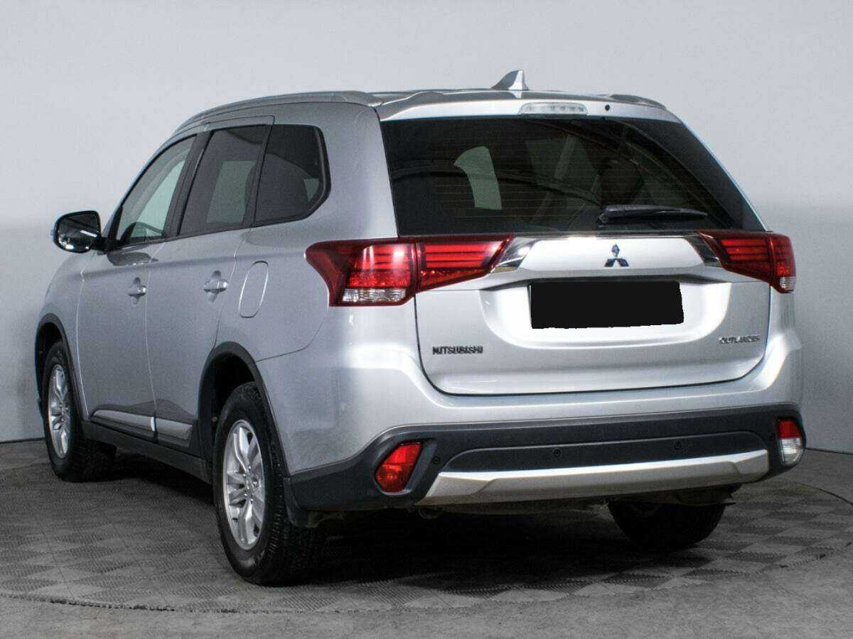Mitsubishi Outlander б/у, 2017, Вариатор. Фото: #5