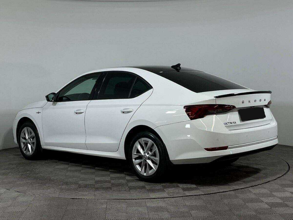 Skoda Octavia б/у, 2021, Автоматическая. Фото: #5