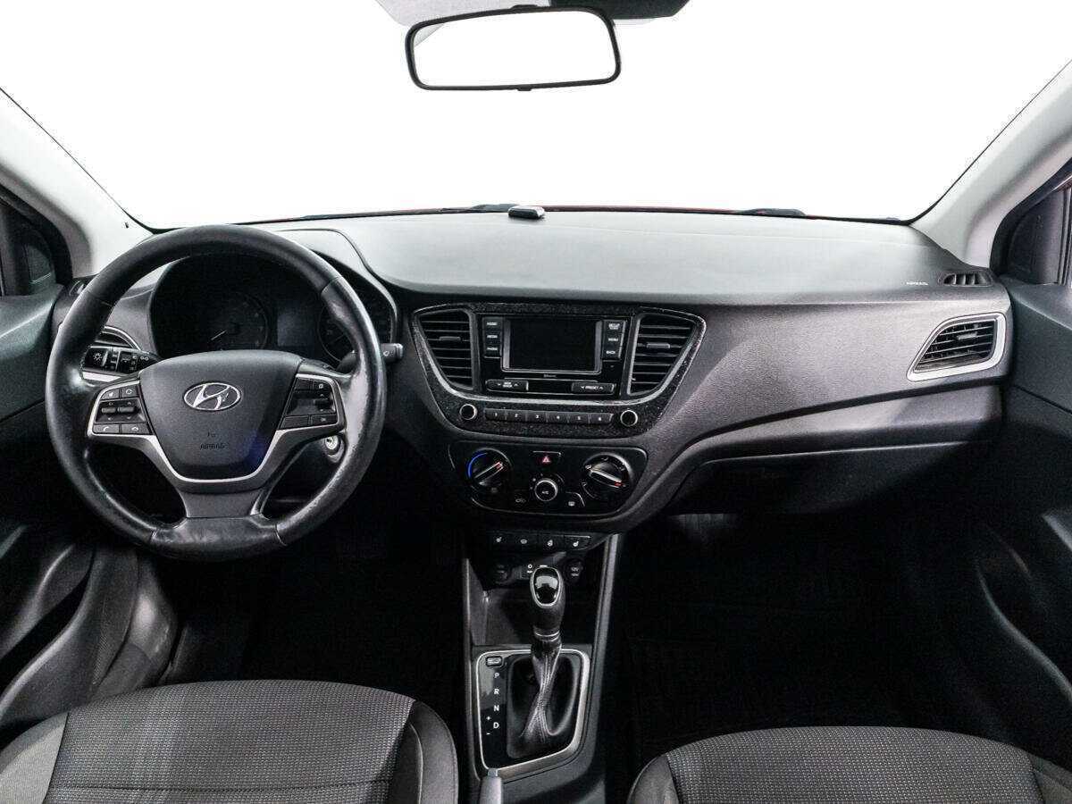 Hyundai Solaris б/у, 2018, Автоматическая. Фото: #12