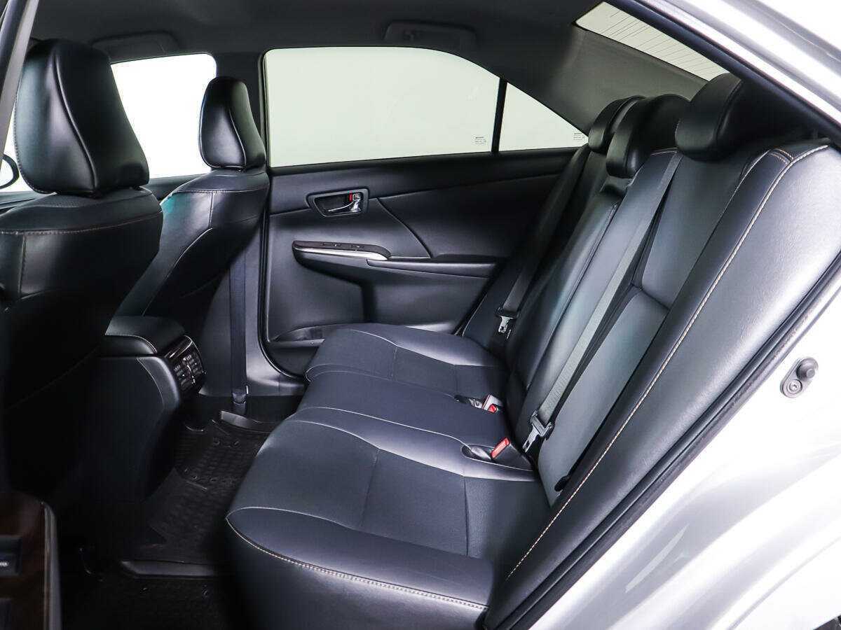 Toyota Camry б/у, 2017, Автоматическая. Фото: #9