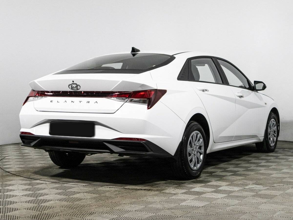 Hyundai Elantra б/у, 2021, Автоматическая. Фото: #4