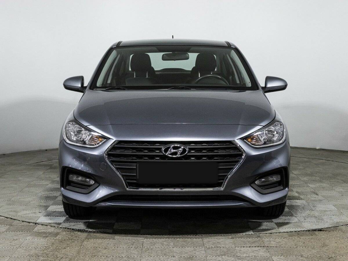 Hyundai Solaris б/у, 2017, Механическая. Фото: #1