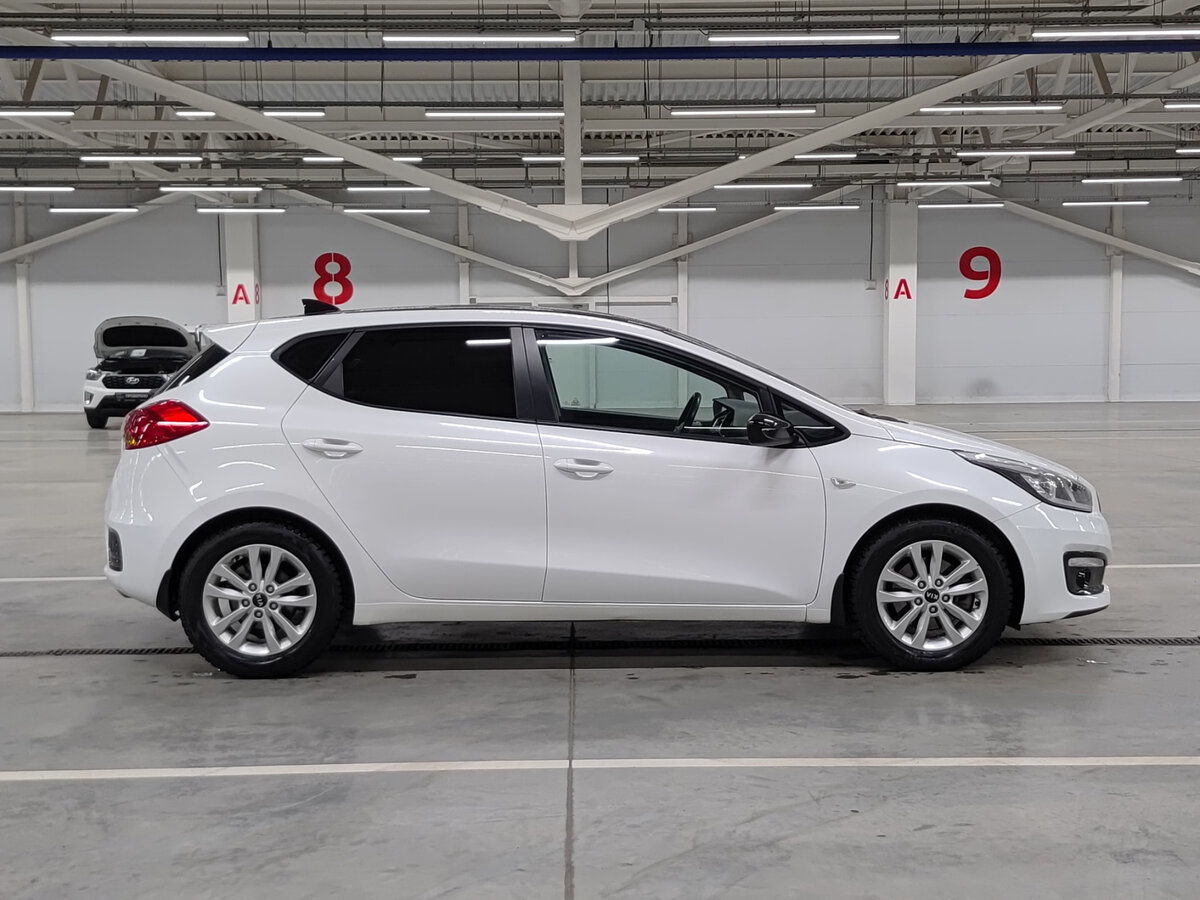 Kia Ceed б/у, 2018, Автоматическая. Фото: #3