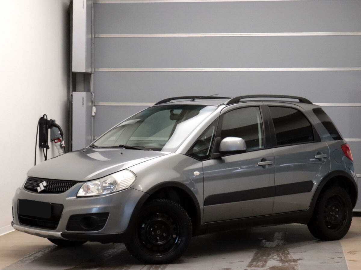 Suzuki SX4 б/у, 2012, Механическая. Фото: #0