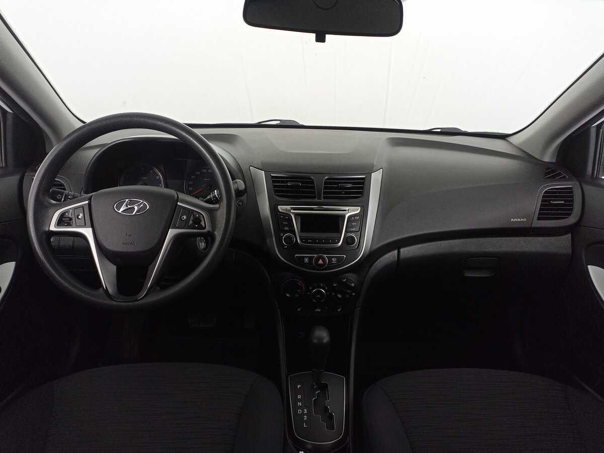 Hyundai Solaris б/у, 2016, Автоматическая. Фото: #10