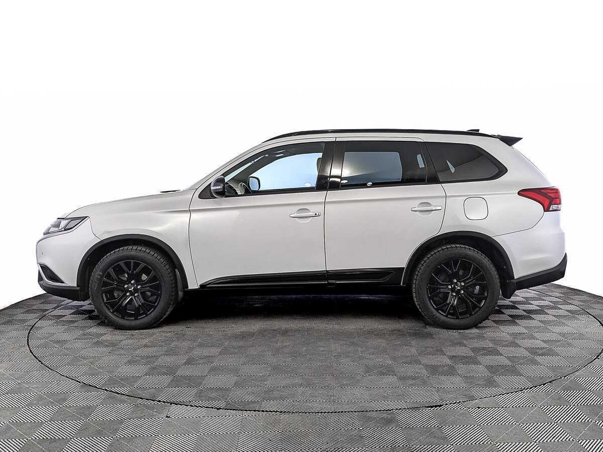 Mitsubishi Outlander б/у, 2022, Вариатор. Фото: #7