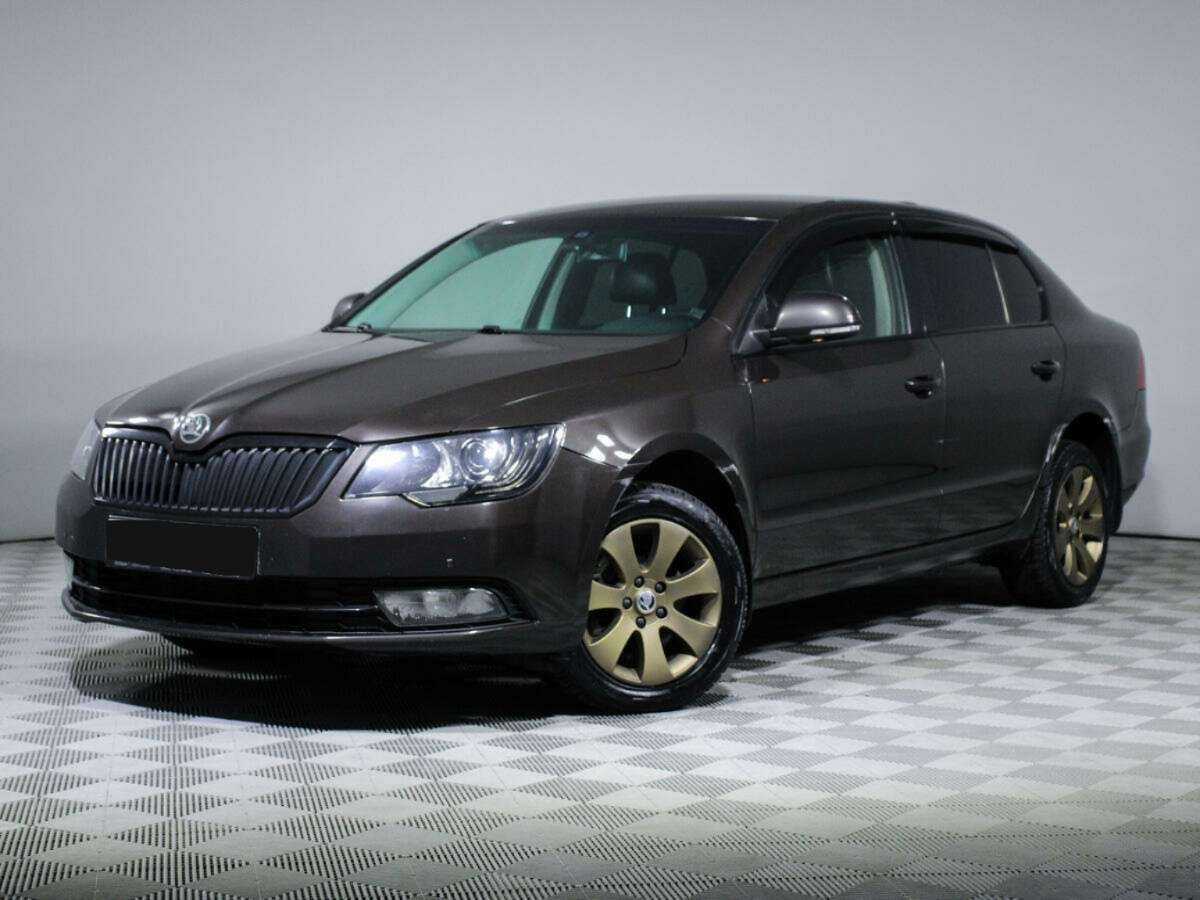 Skoda Superb б/у, 2014, Роботизированная. Фото: #0