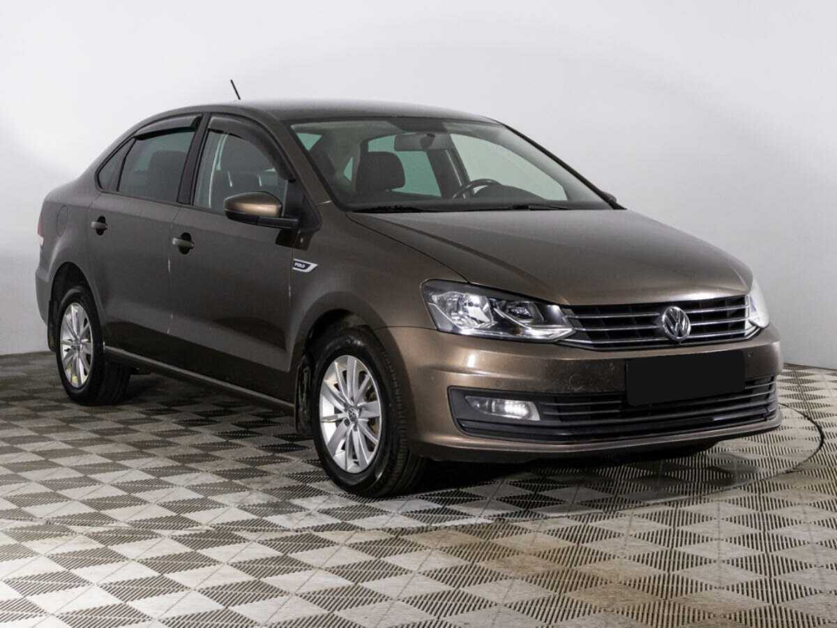 Volkswagen Polo б/у, 2019, Автоматическая. Фото: #2