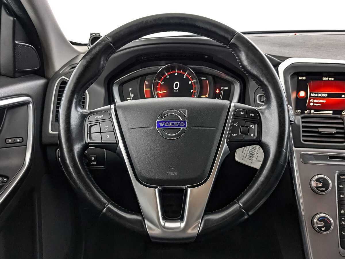 Volvo XC60 б/у, 2017, Автоматическая. Фото: #17