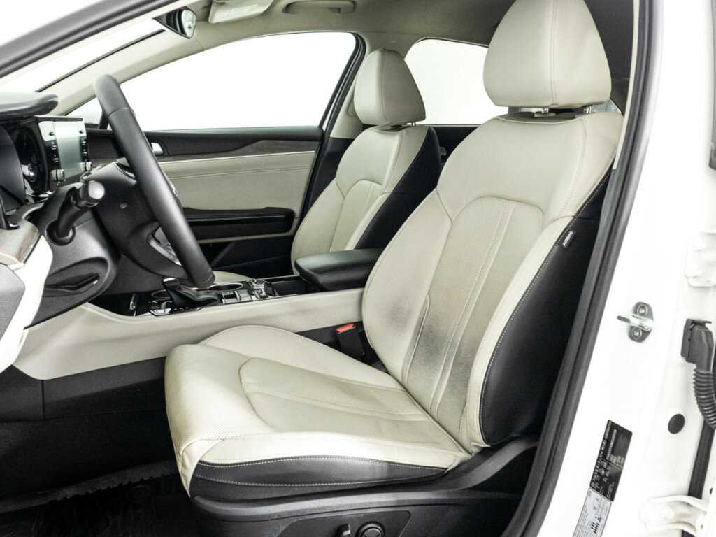 Kia K5 б/у, 2021, Автоматическая. Фото: #16