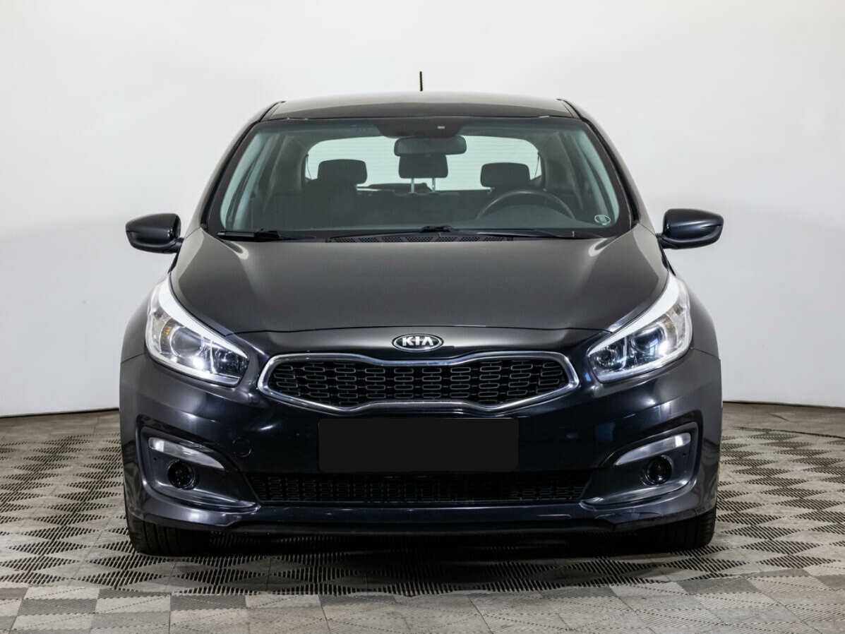 Kia Ceed б/у, 2016, Автоматическая. Фото: #1