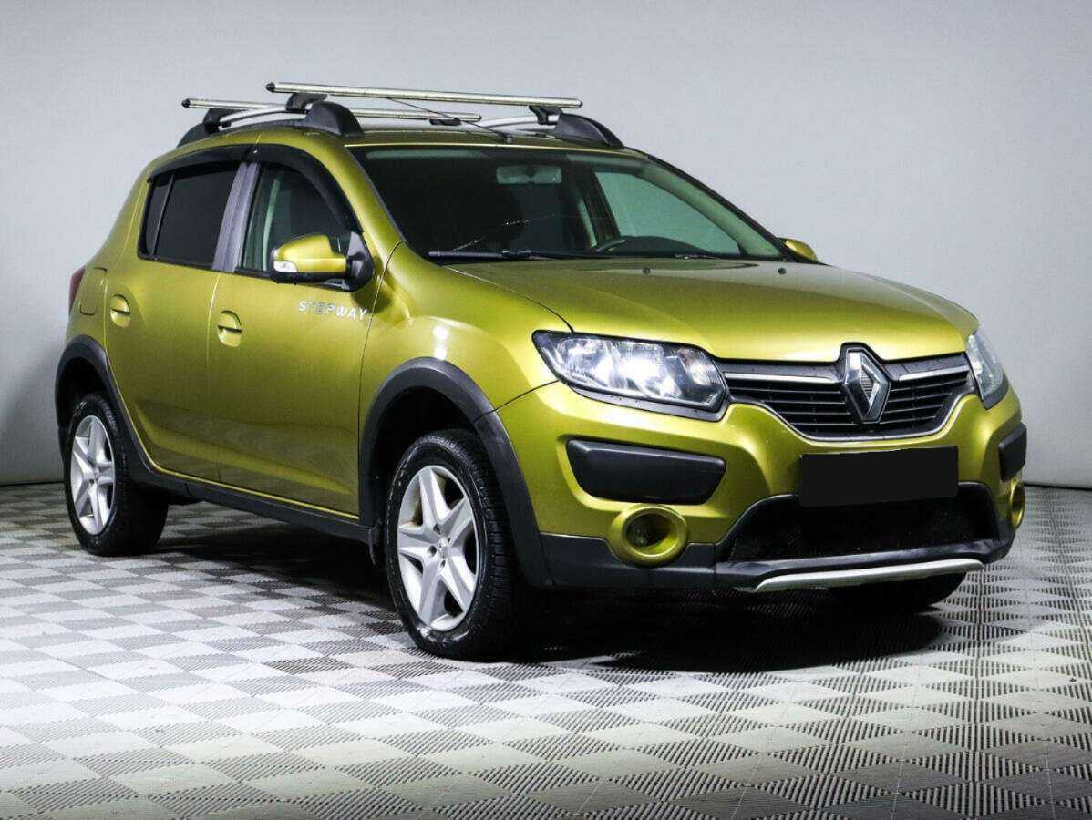 Renault Sandero б/у, 2016, Механическая. Фото: #2