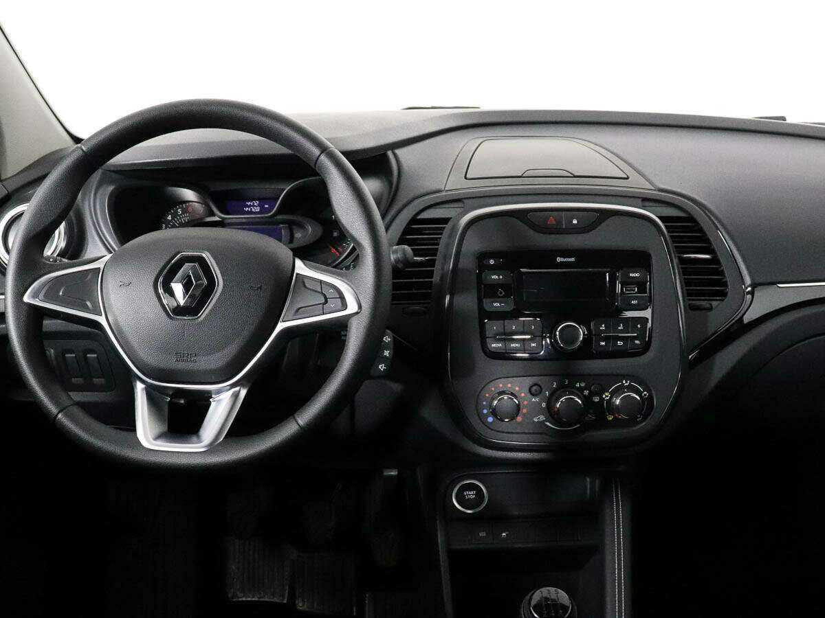 Renault Kaptur б/у, 2022, Механическая. Фото: #9