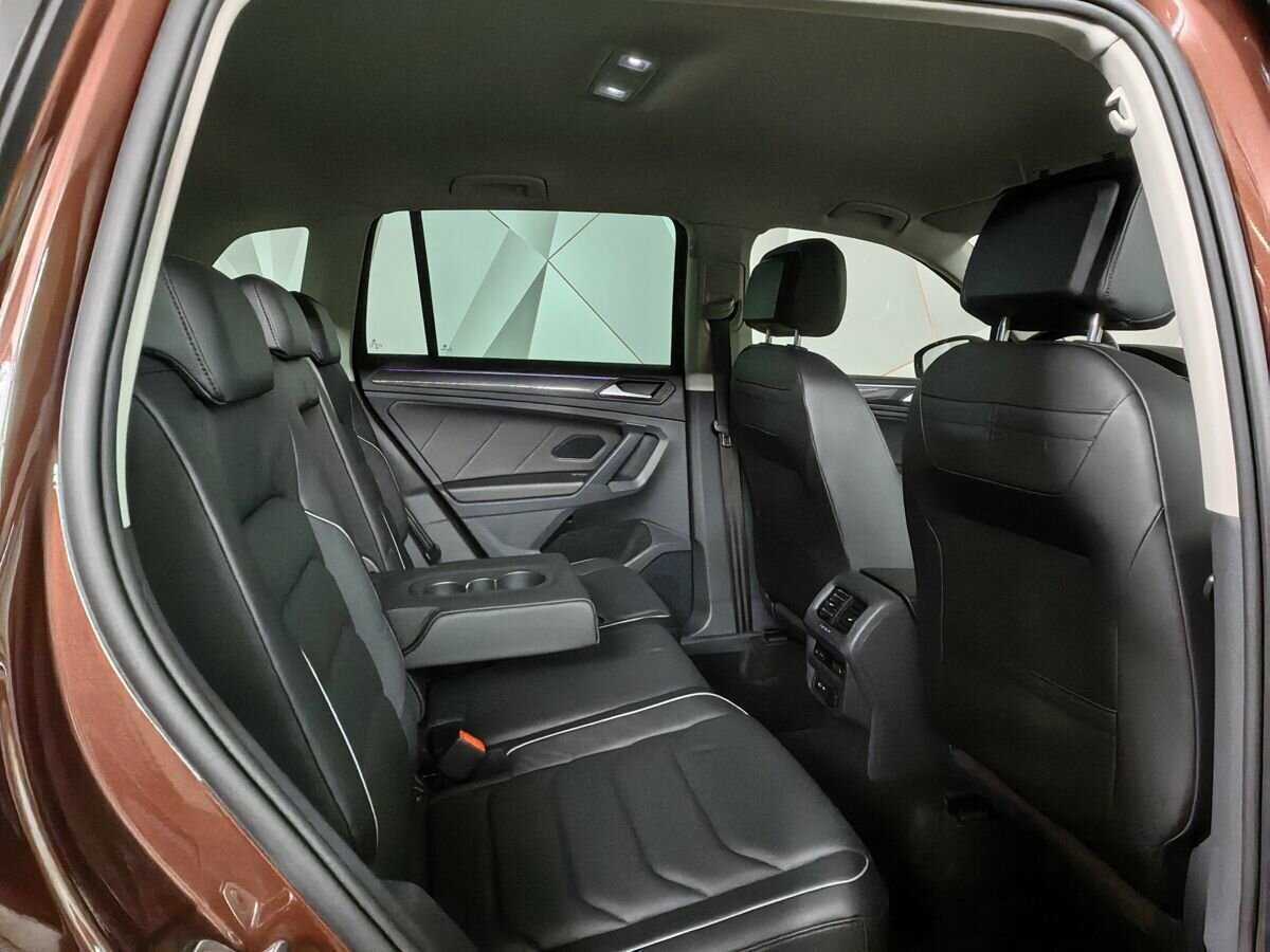 Volkswagen Tiguan б/у, 2021, Роботизированная. Фото: #11