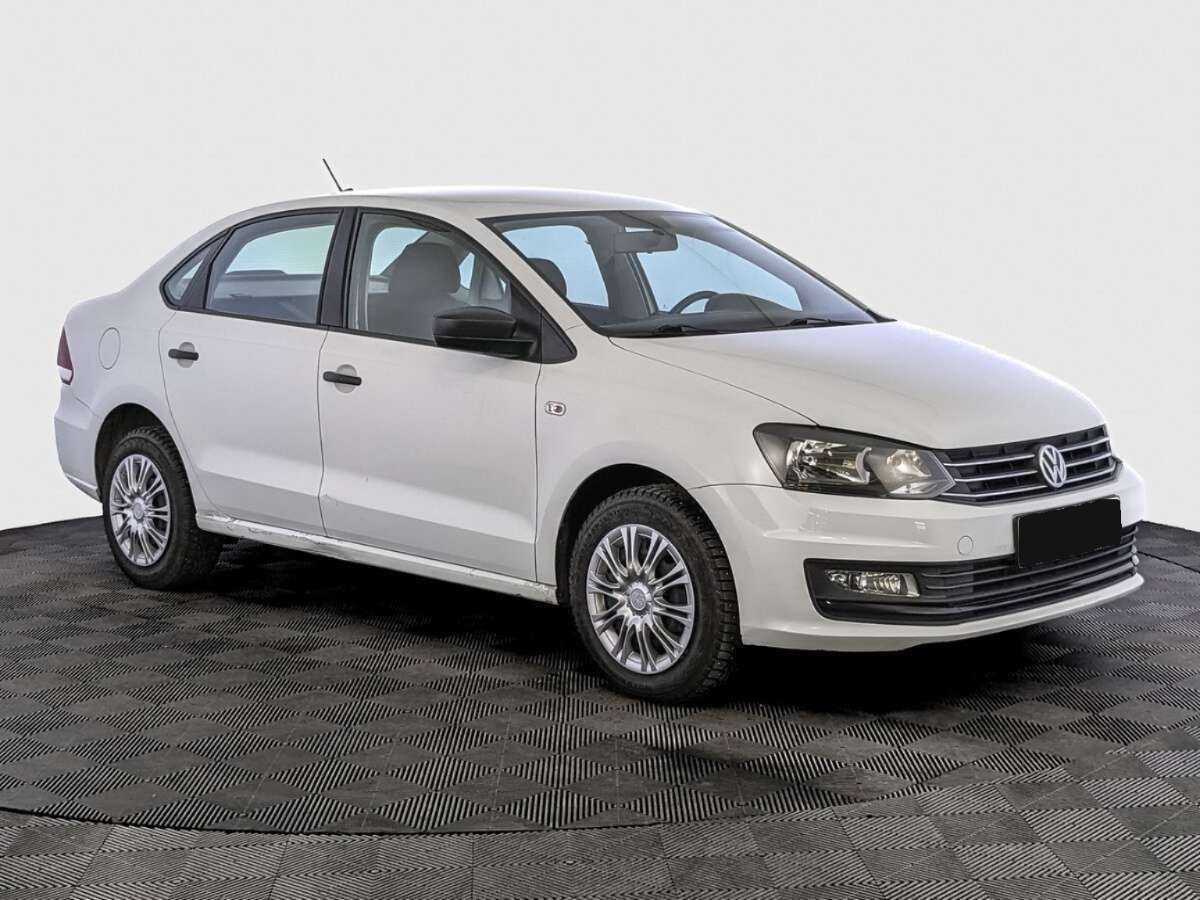 Volkswagen Polo б/у, 2019, Автоматическая. Фото: #2
