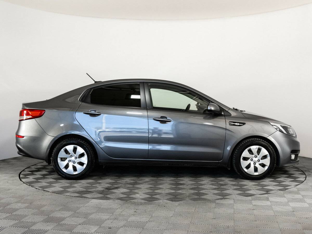 Kia Rio б/у, 2017, Автоматическая. Фото: #3
