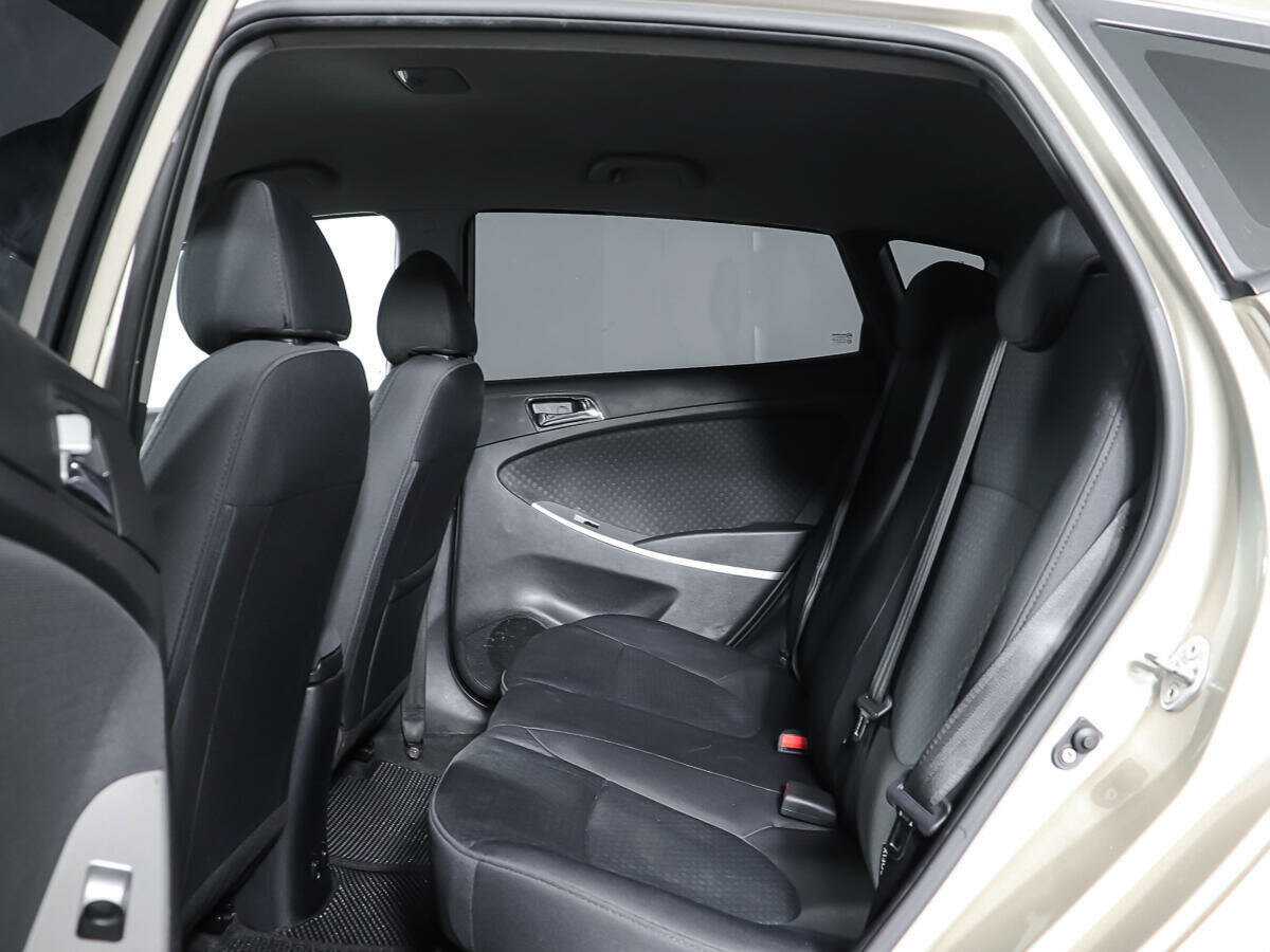 Hyundai Solaris б/у, 2012, Автоматическая. Фото: #8