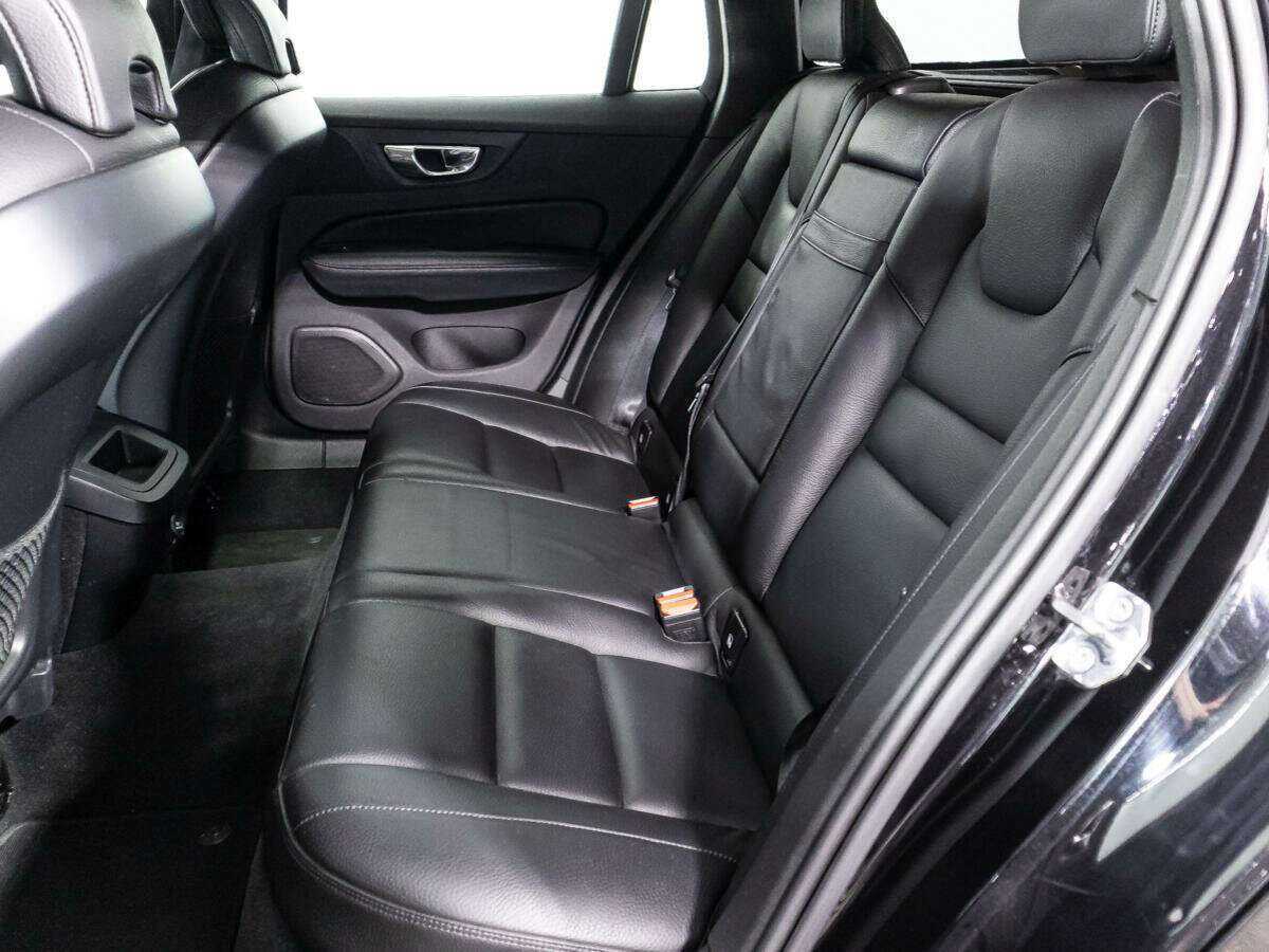 Volvo V60 б/у, 2018, Автоматическая. Фото: #9
