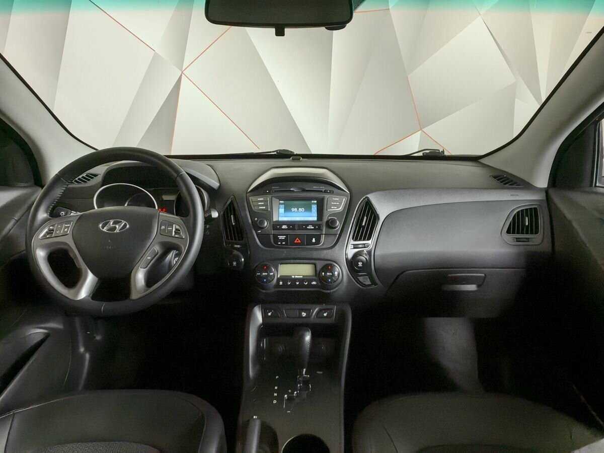 Hyundai ix35 б/у, 2014, Автоматическая. Фото: #9