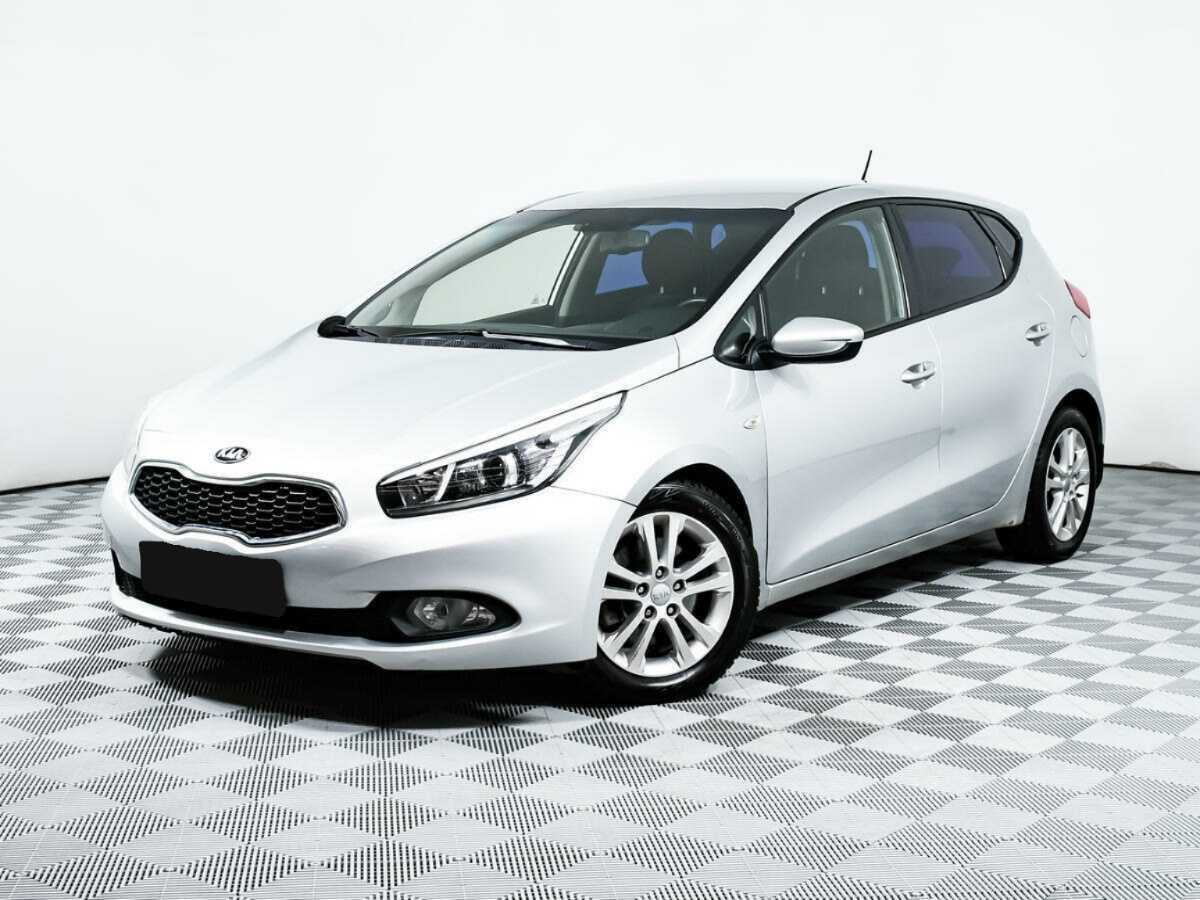 Kia Ceed б/у, 2012, Автоматическая. Фото: #0