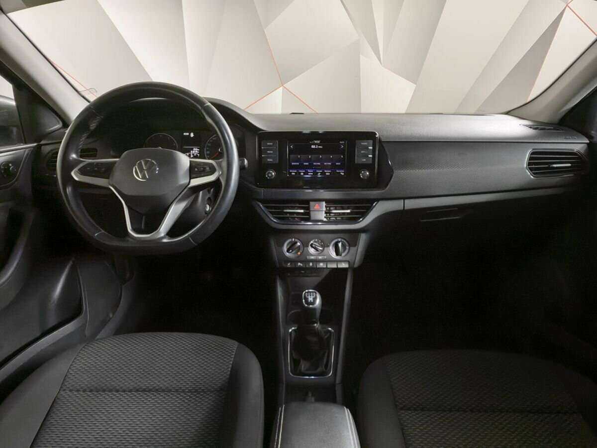 Volkswagen Polo б/у, 2020, Механическая. Фото: #9
