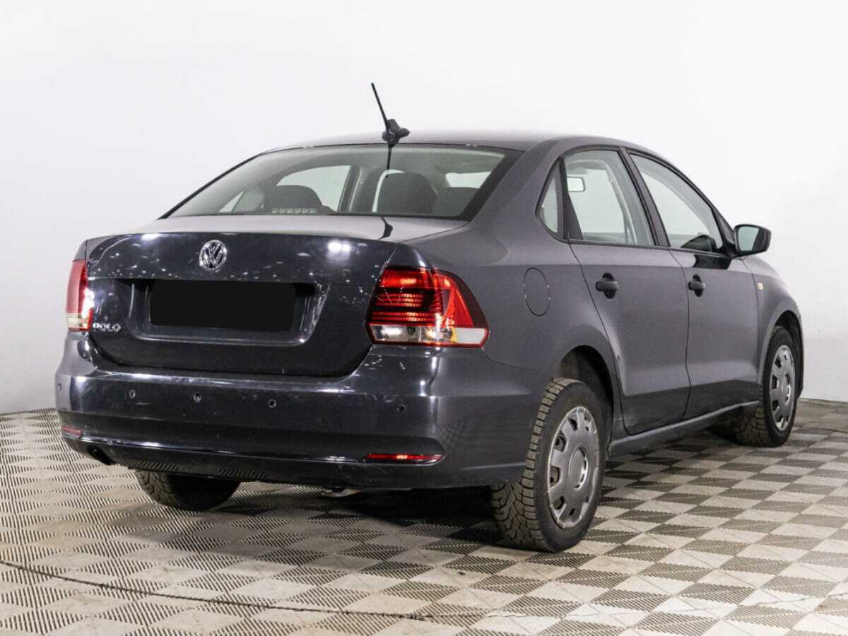 Volkswagen Polo б/у, 2017, Механическая. Фото: #4