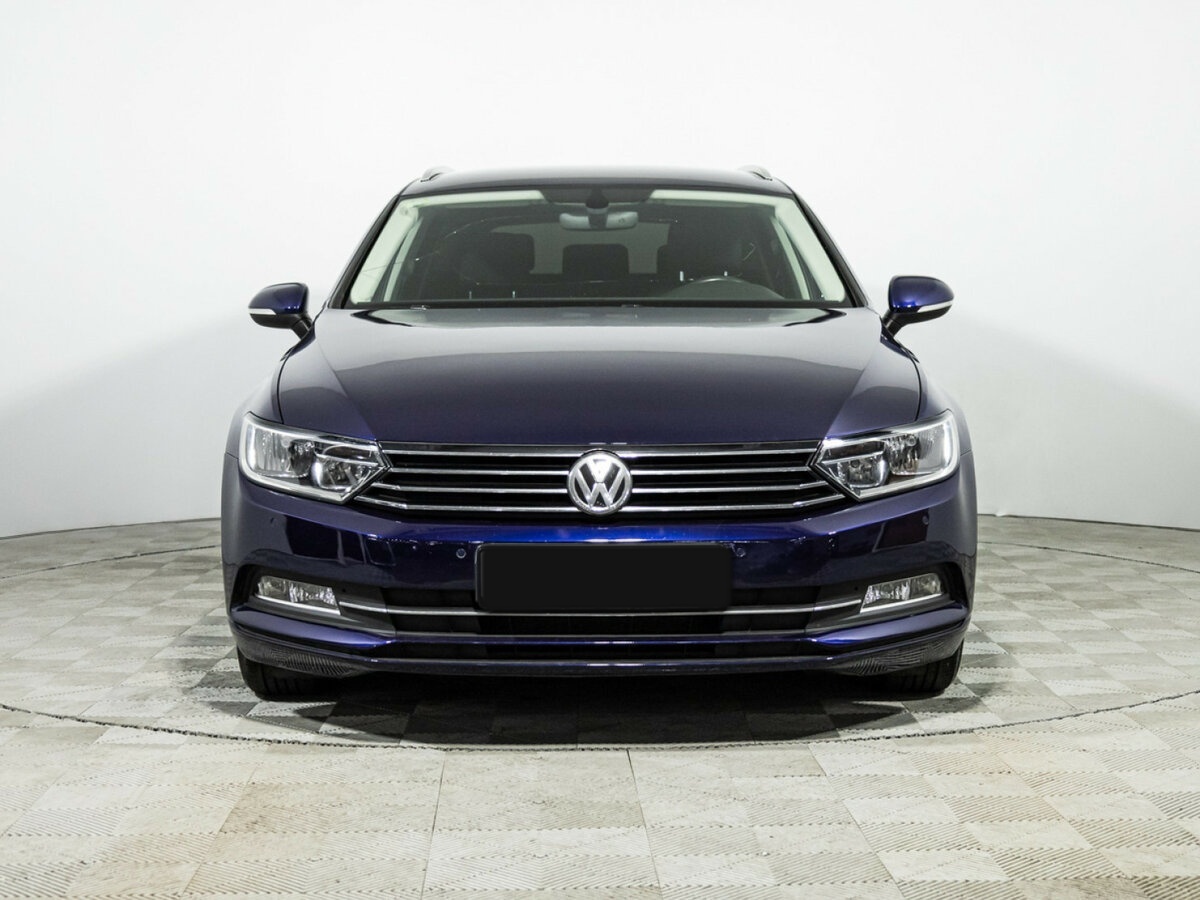 Volkswagen Passat б/у, 2017, Механическая. Фото: #1