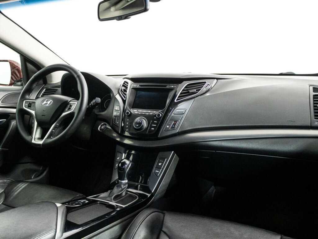 Hyundai i40 б/у, 2013, Автоматическая. Фото: #8