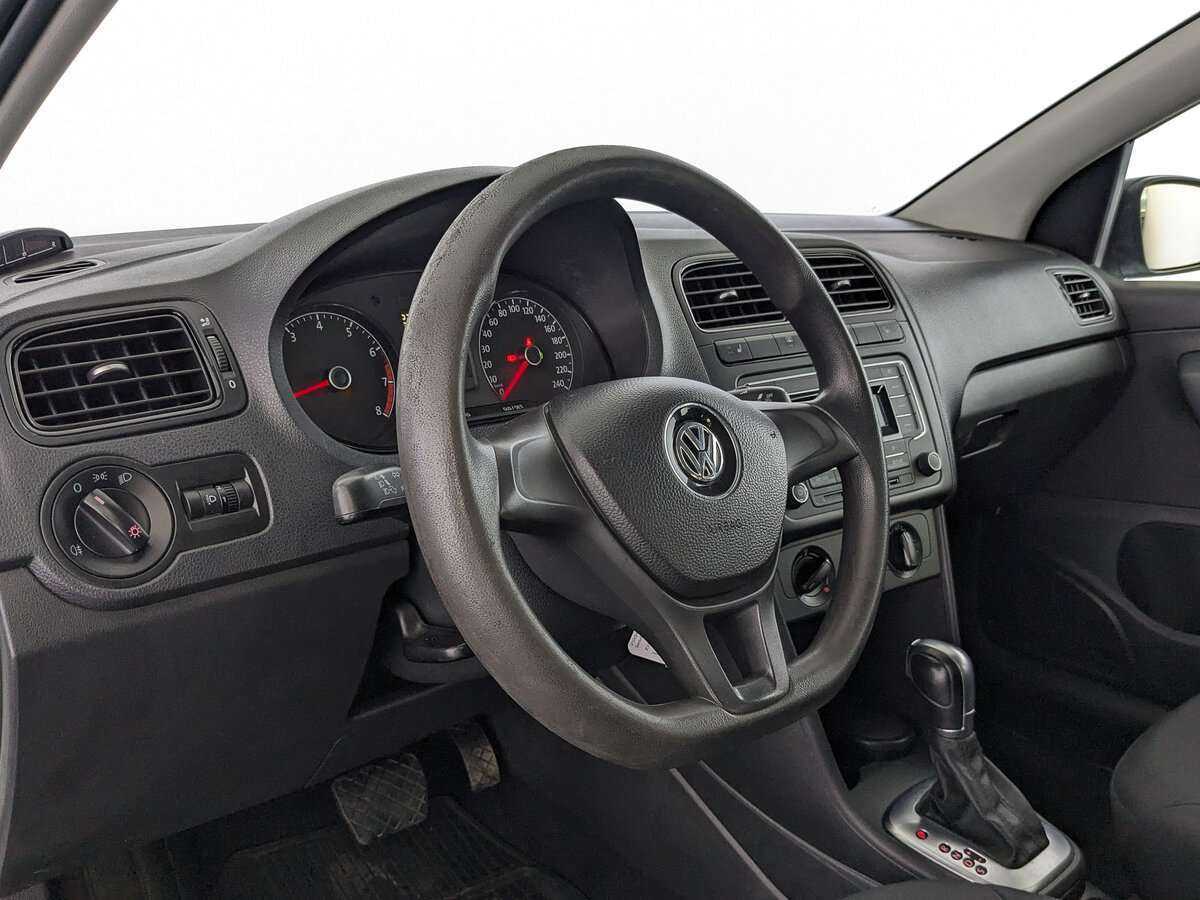 Volkswagen Polo б/у, 2018, Автоматическая. Фото: #14