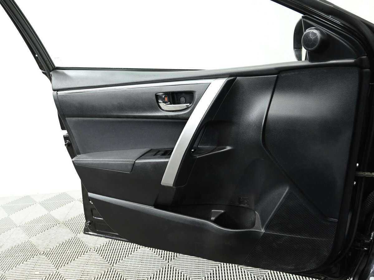 Toyota Corolla б/у, 2015, Вариатор. Фото: #5