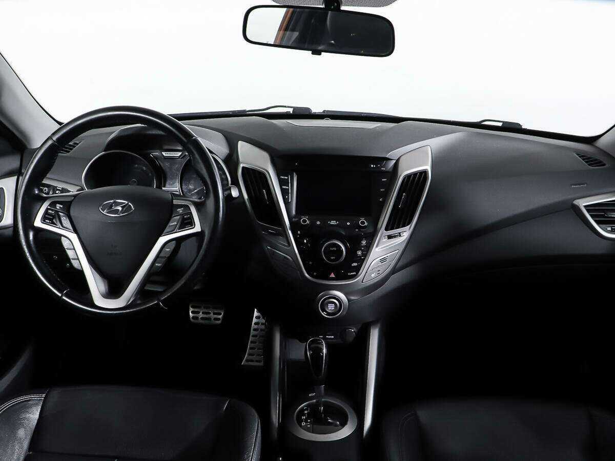 Hyundai Veloster б/у, 2014, Автоматическая. Фото: #4